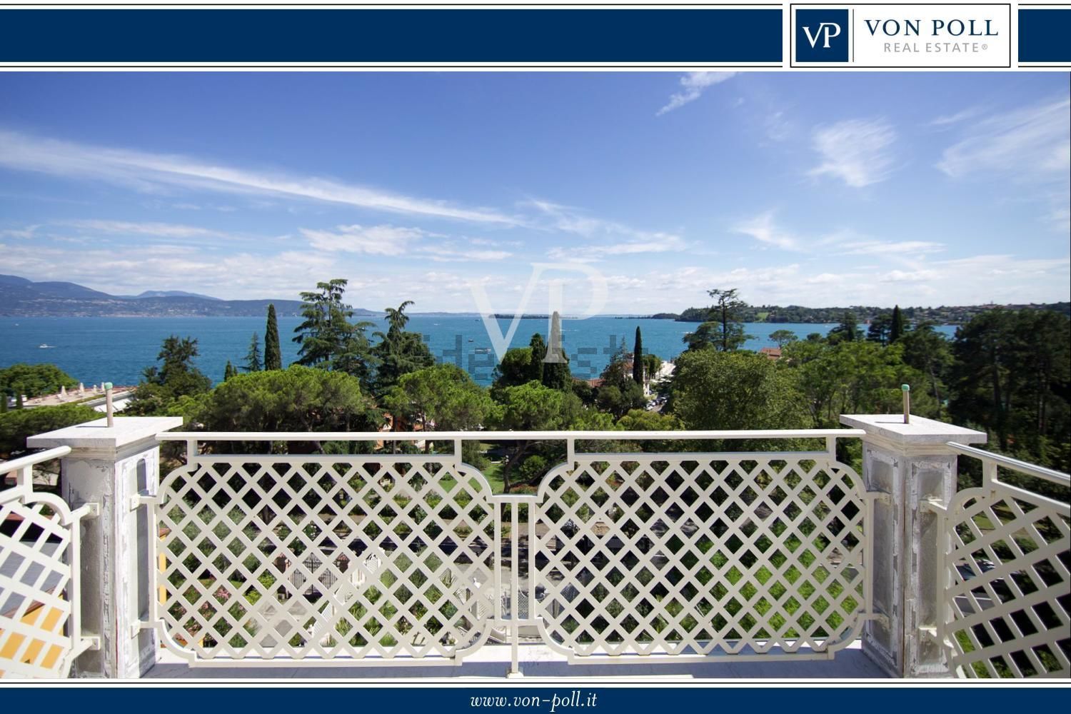 Houses in Gardone Riviera
