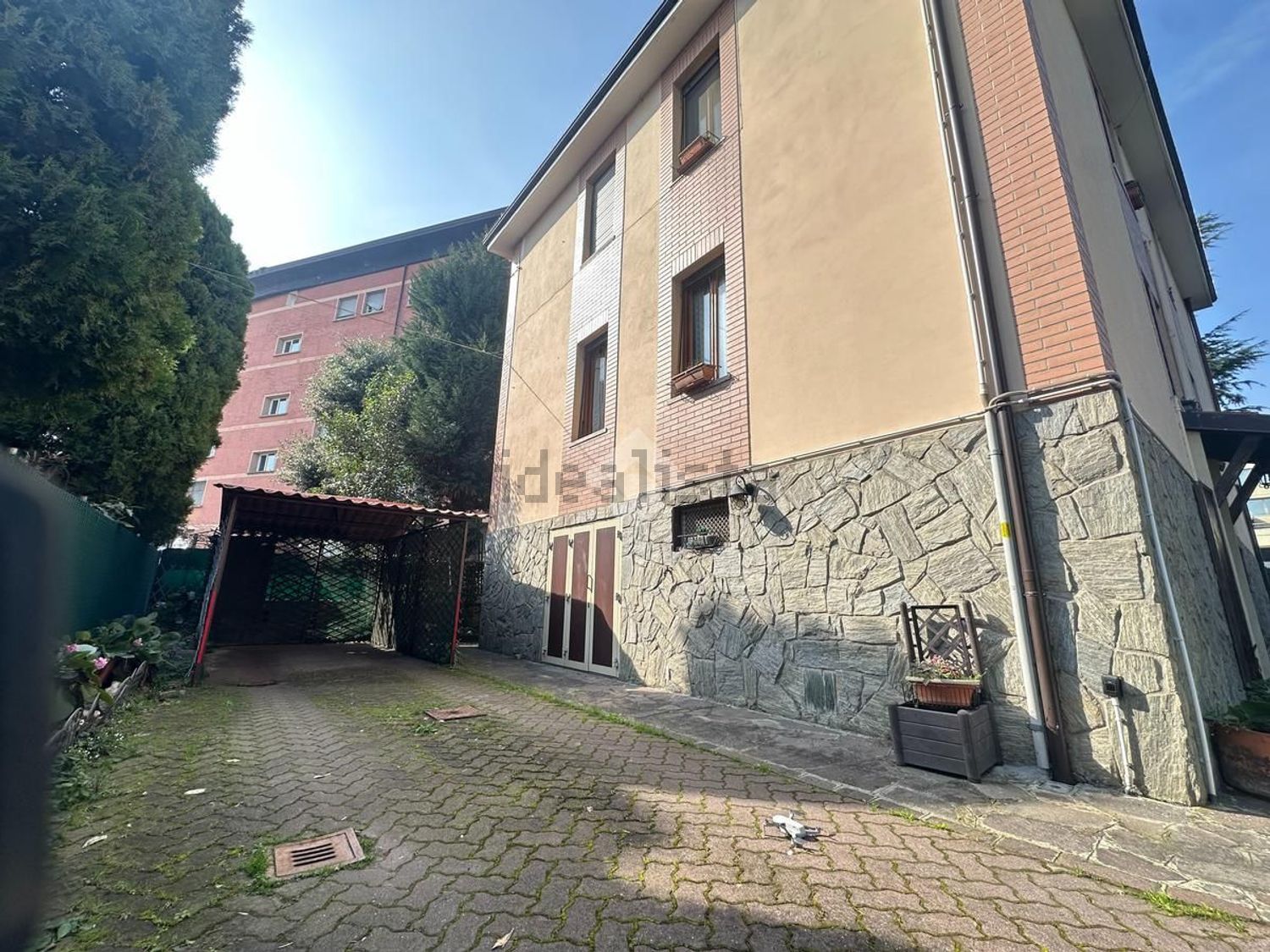 Villetta bifamiliare a Buon Pastore - Sant'Agnese, Modena