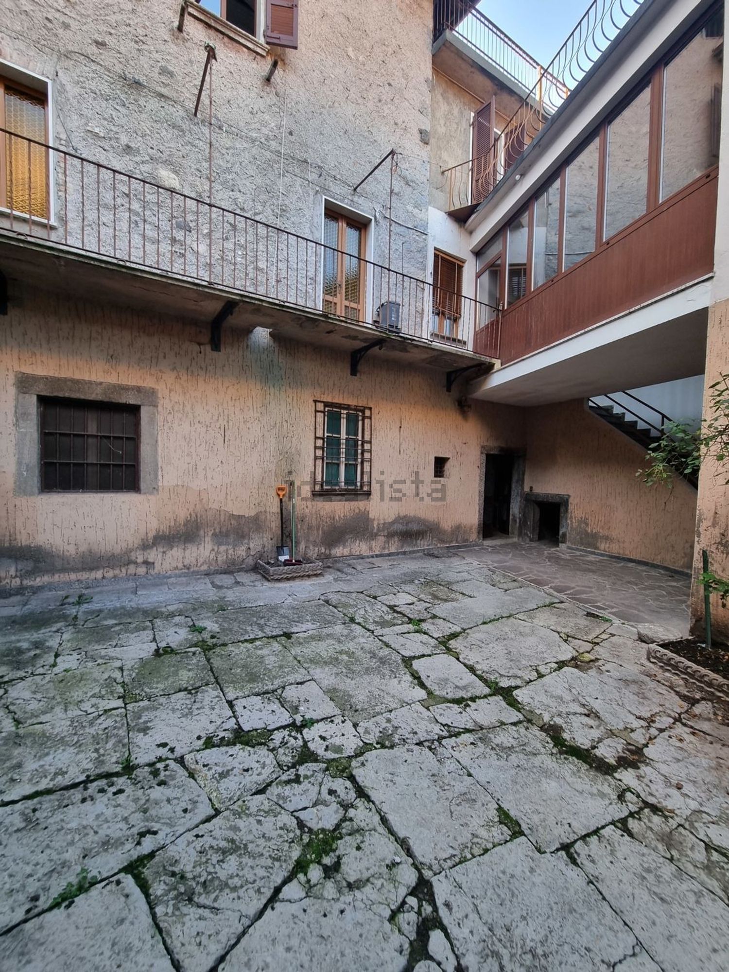 Detached house in Barghe