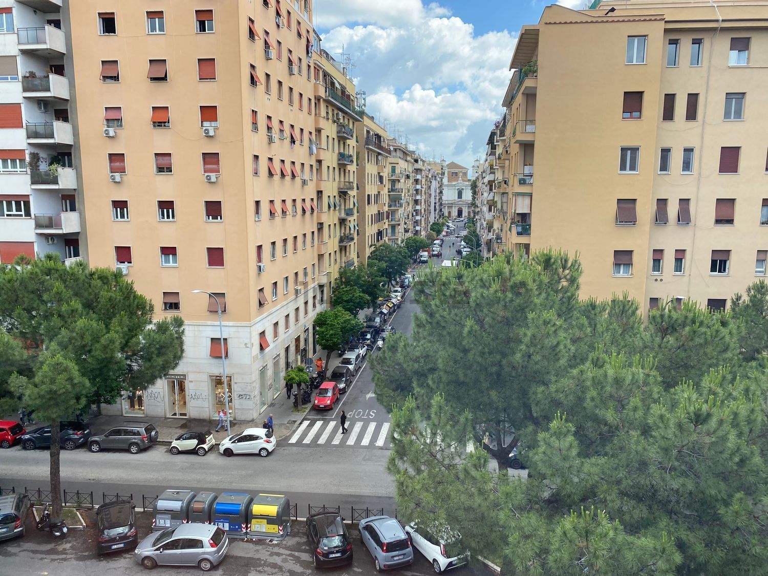 Appartamento a Appio Latino - Furio Camillo, Roma
