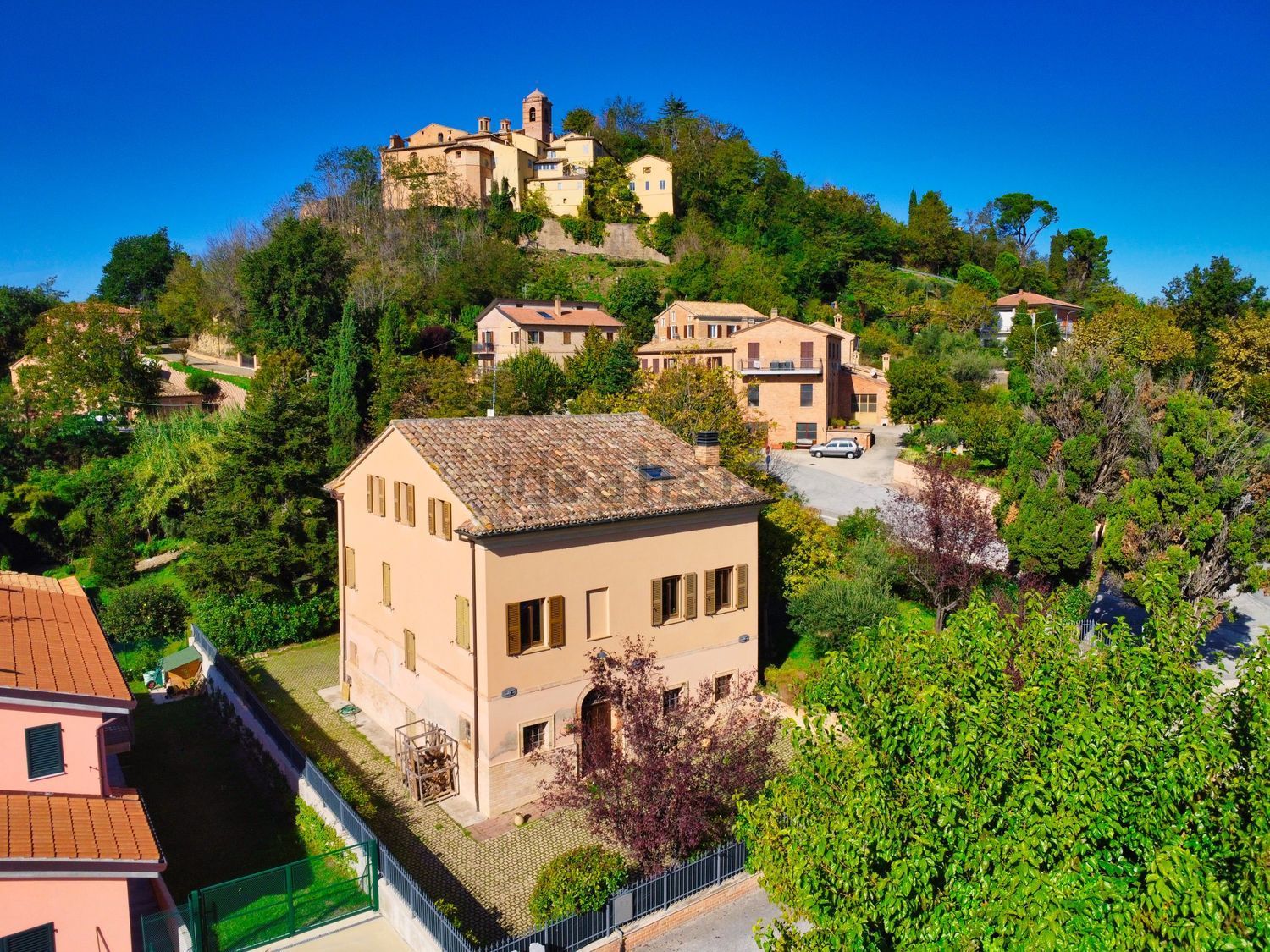Chalet independiente en Sant'Angelo in Pontano