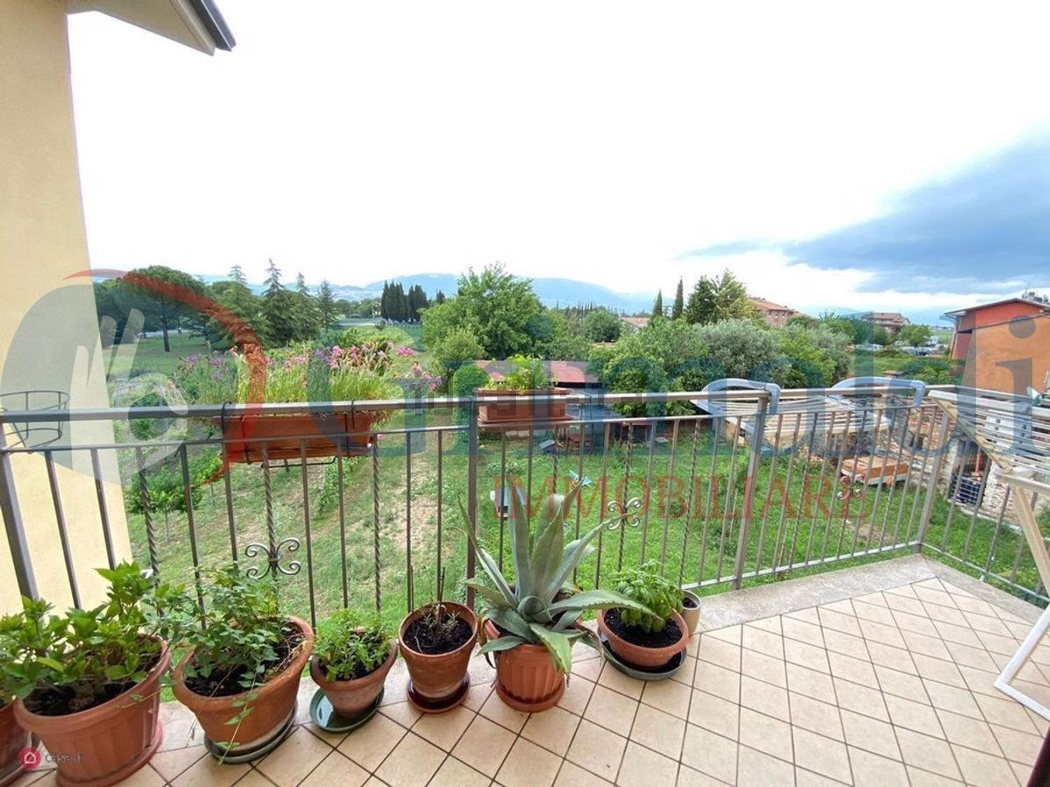 Wohnung in Costano, Bastia Umbra