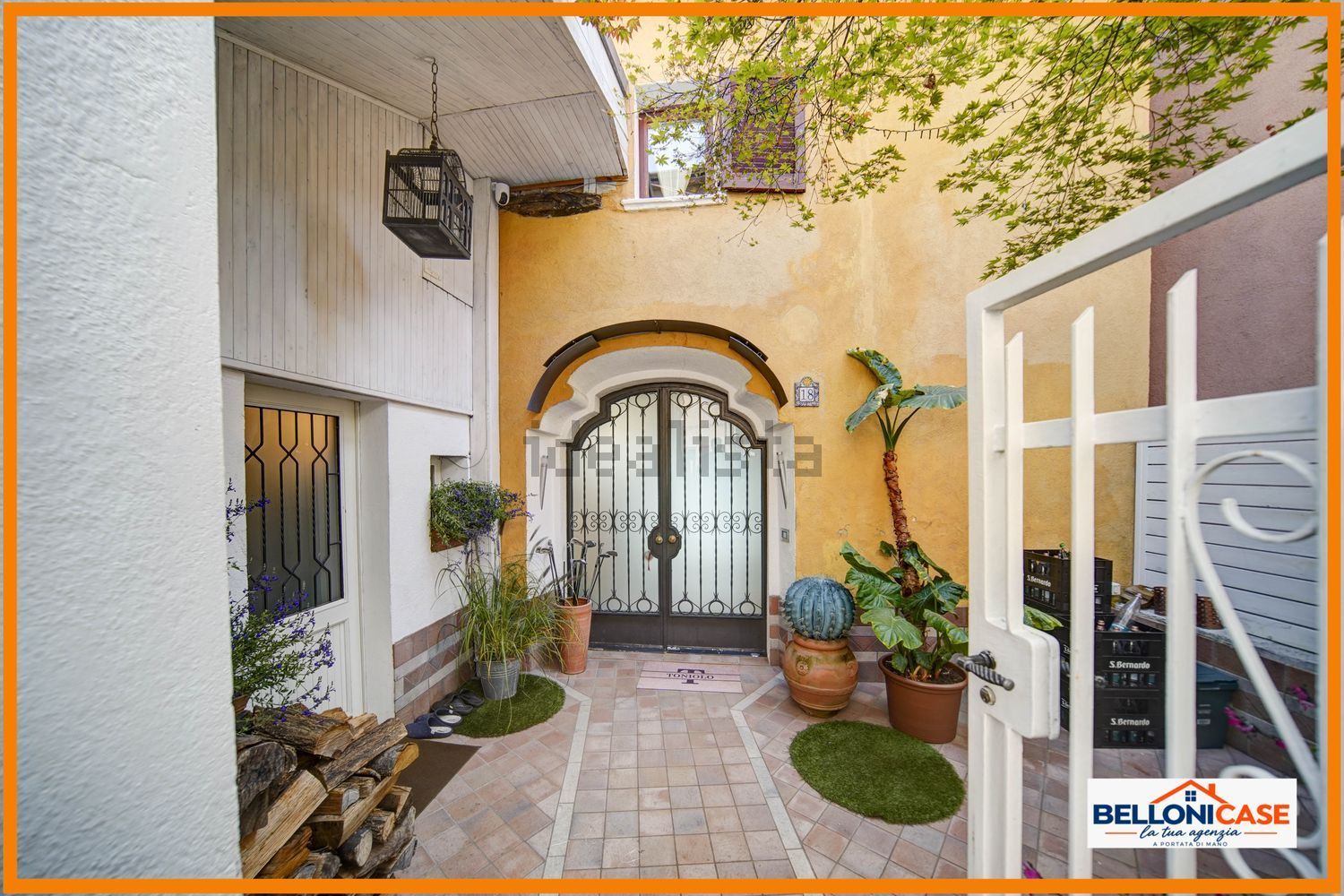 Detached house in Bisuschio