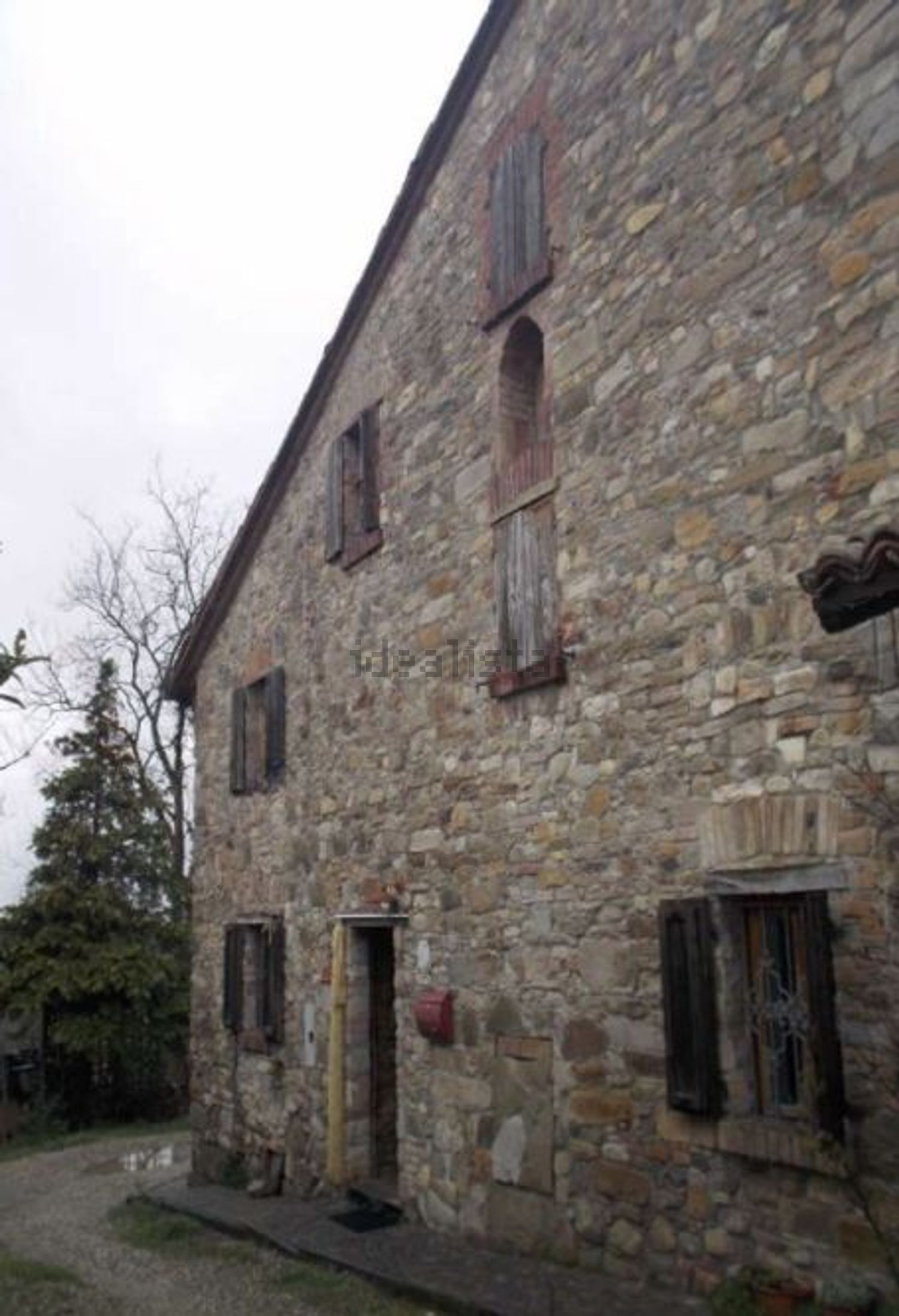 Detached house in Casasco