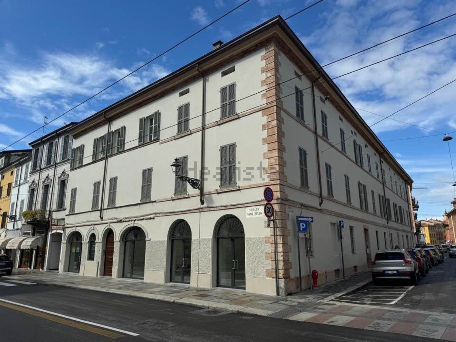Flat in Oltretorrente, Parma