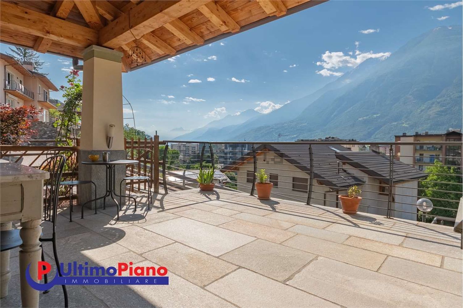 Maison jumelée à Zona Est - Quartiere Dora, Aosta