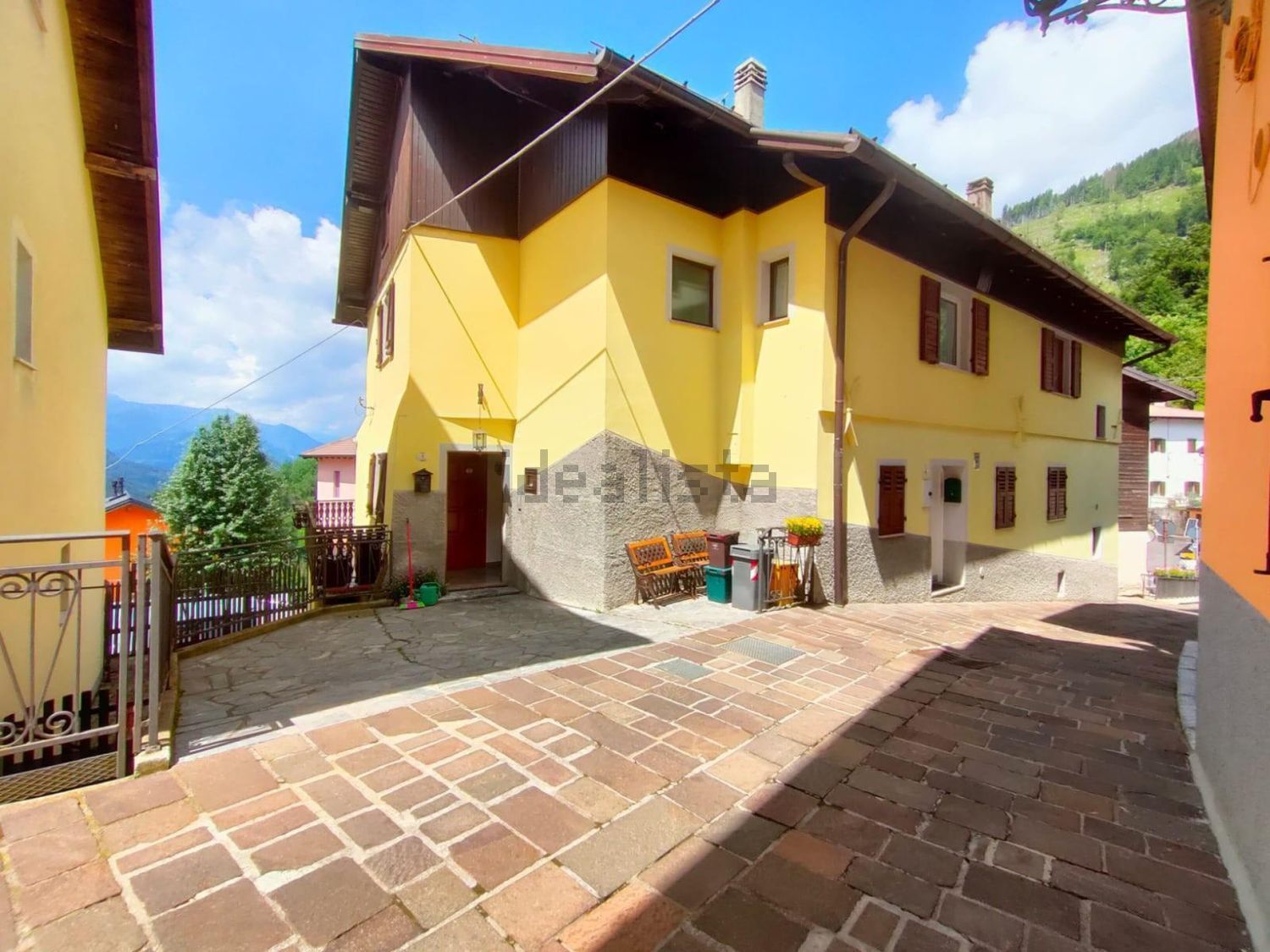 Reihenhaus in Treppo Ligosullo