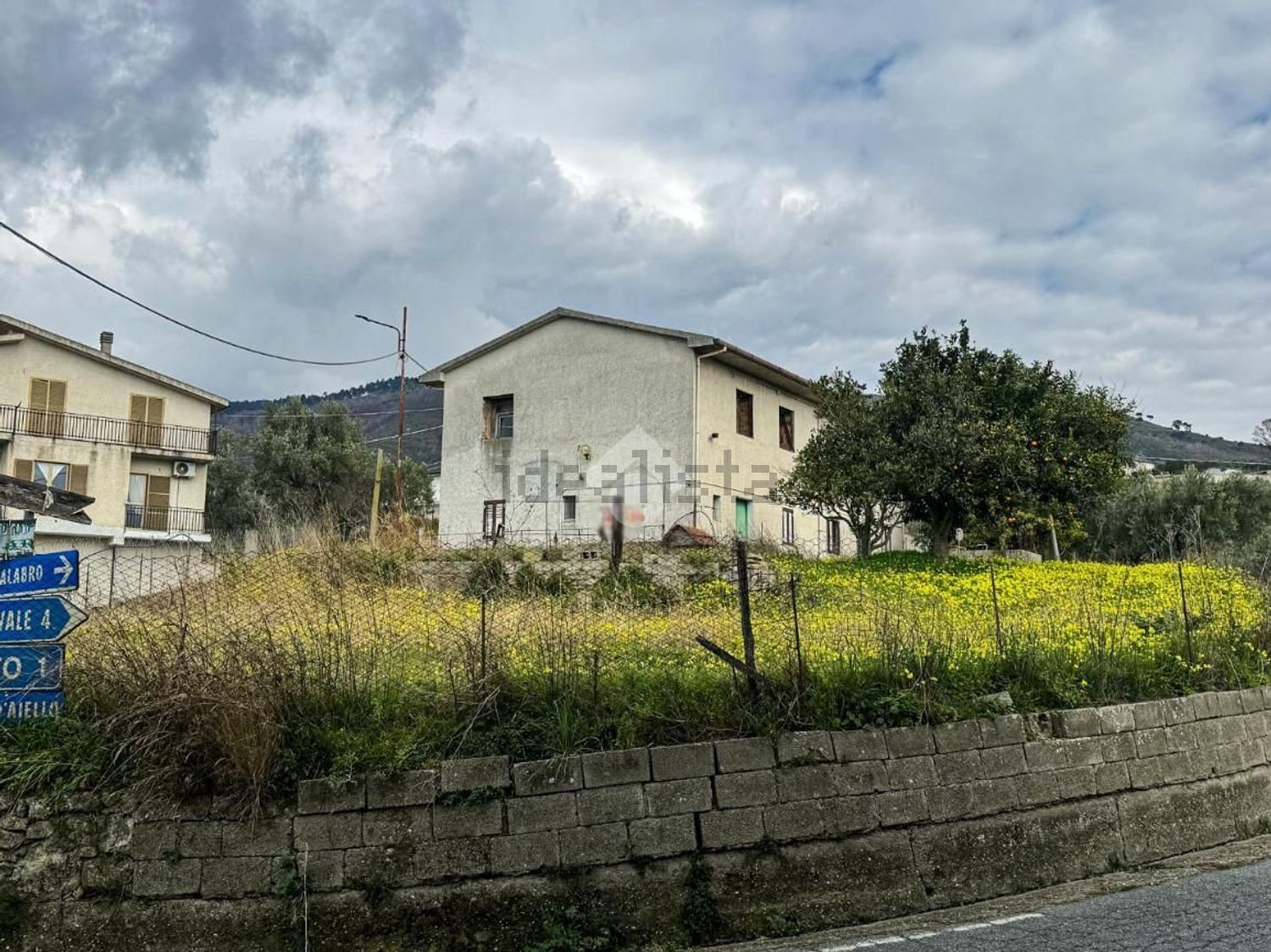 Chalet independiente en Jacurso