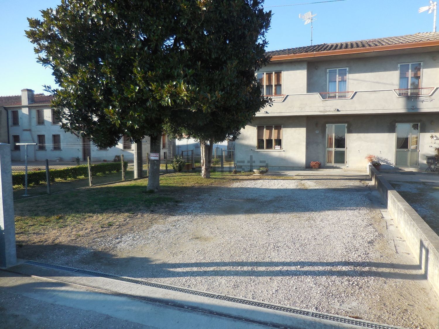 Semi-detached house in Costa di Rovigo