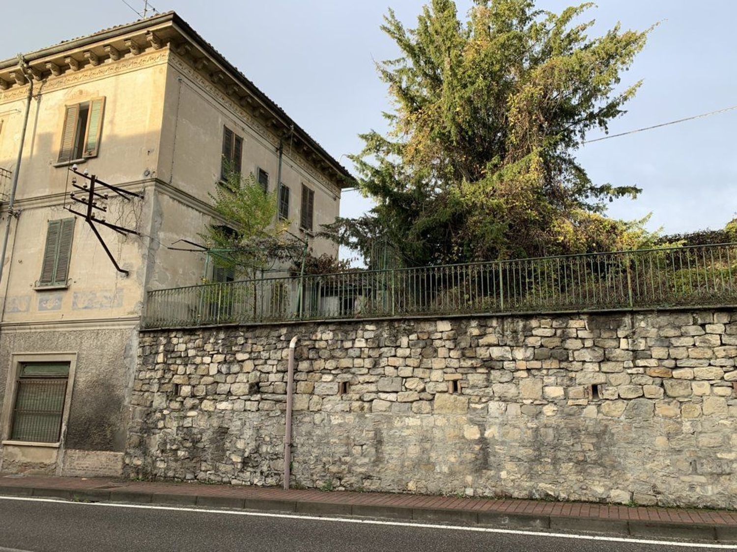 Casa de aldeia em Varzi