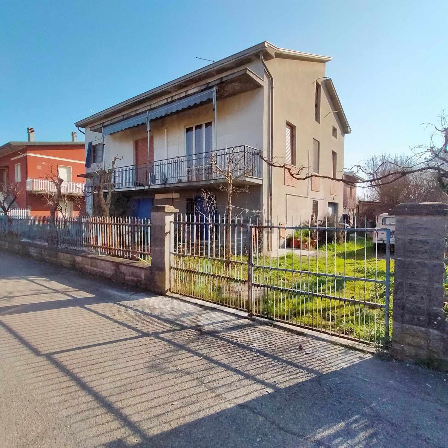 Semi-detached house in Sorbolo Mezzani