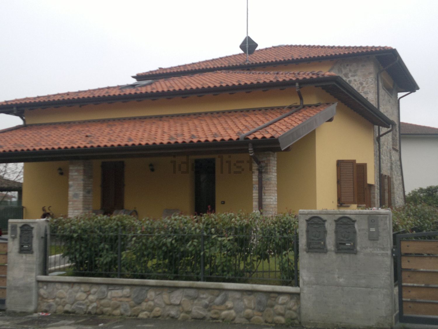 Flat in Medesano