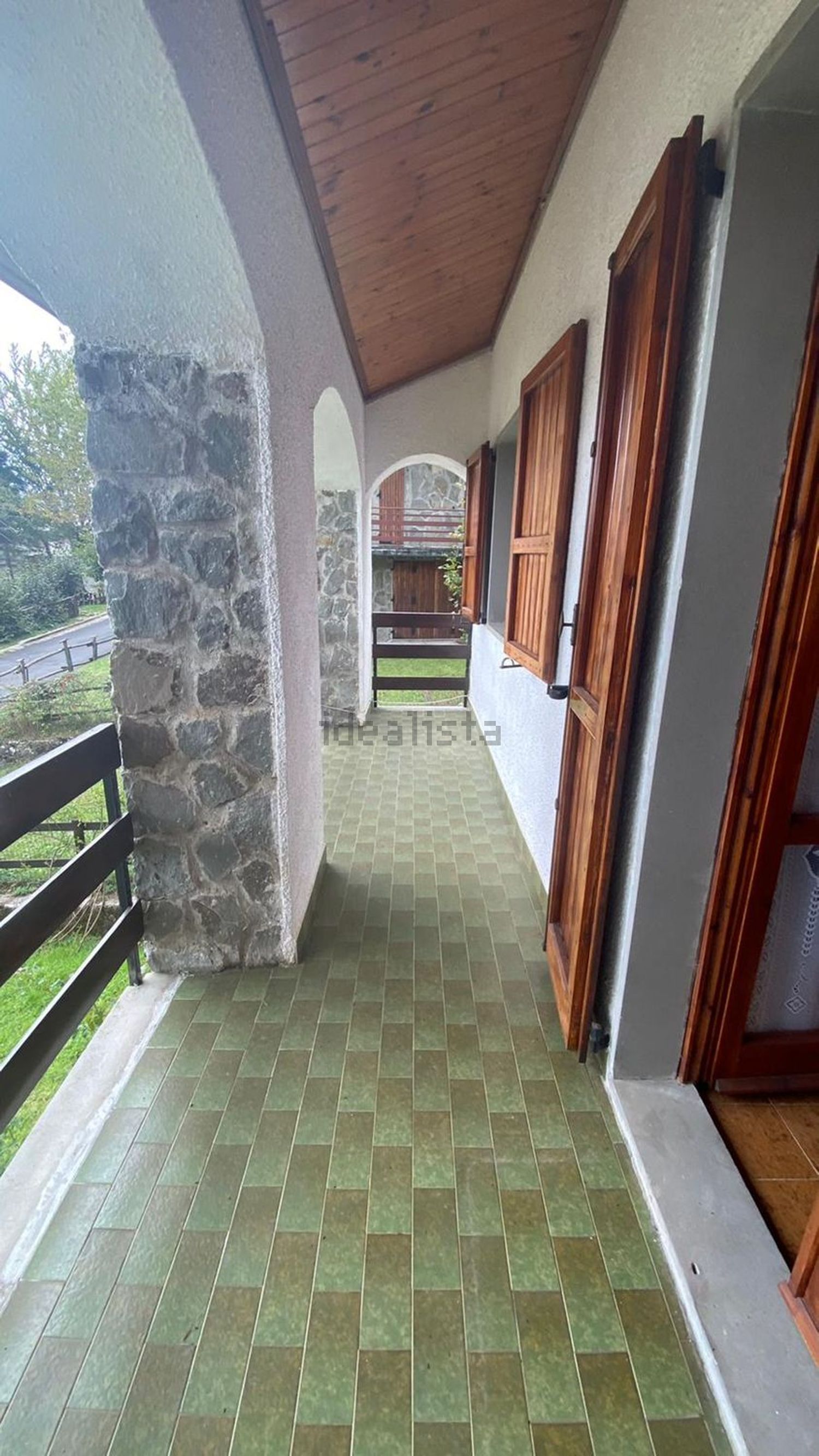 Terraced house in Zeri