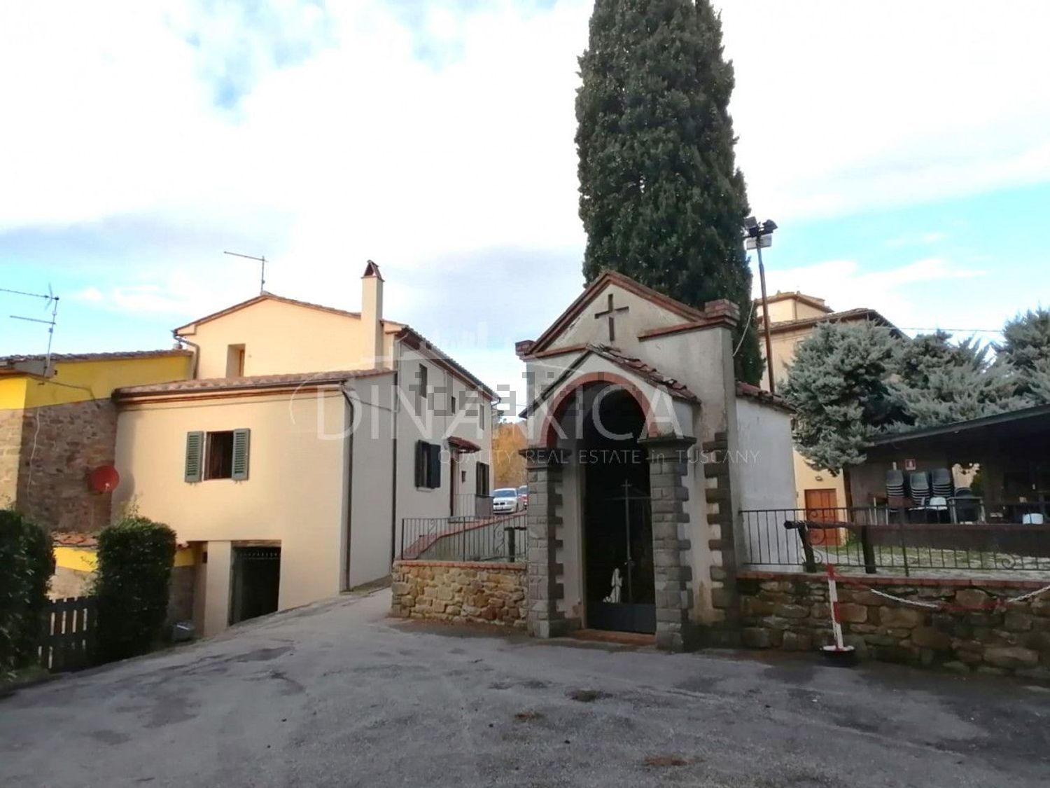 Terraced house in Centro, Vinci