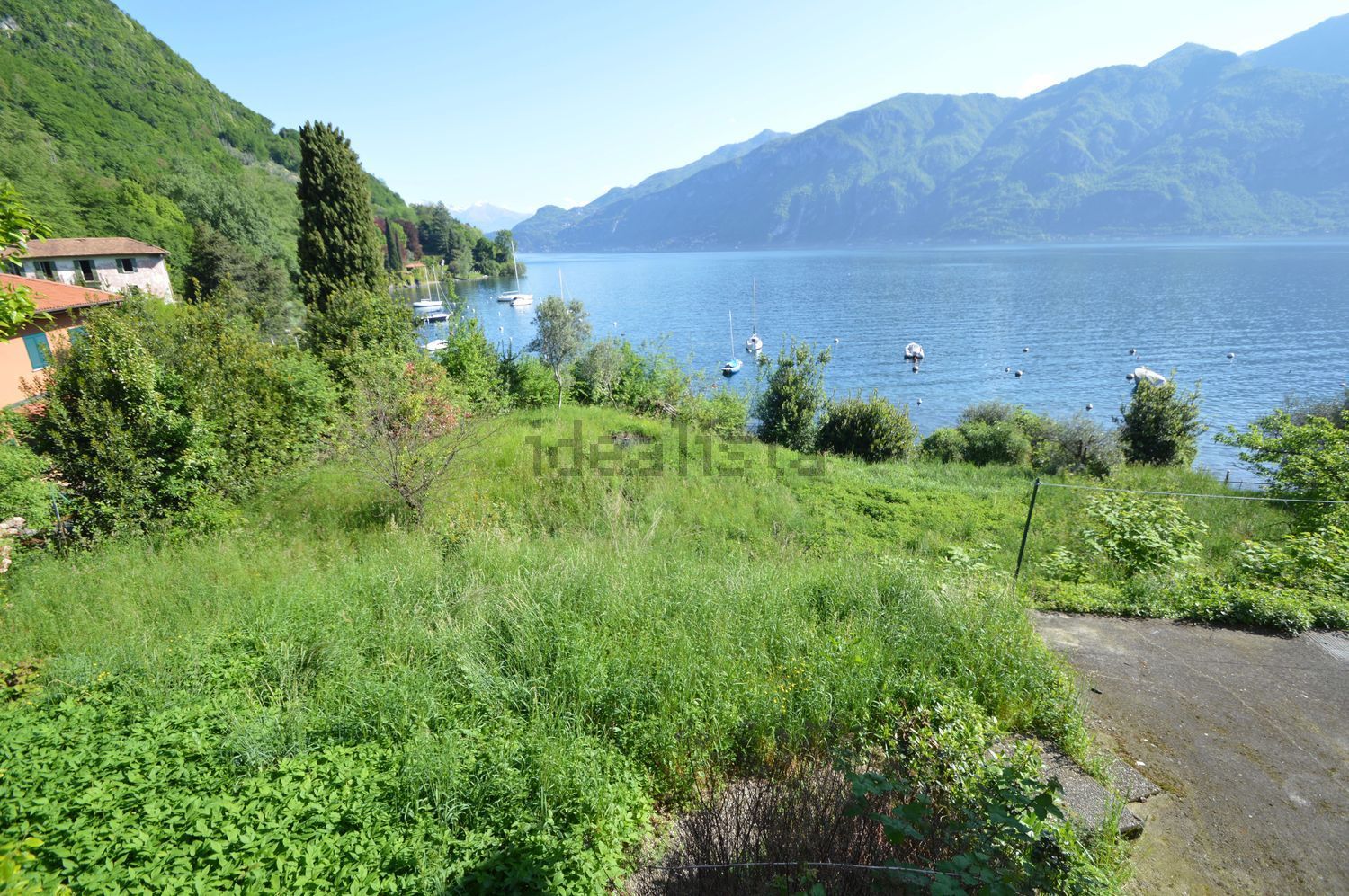 Villetta bifamiliare a Oliveto Lario