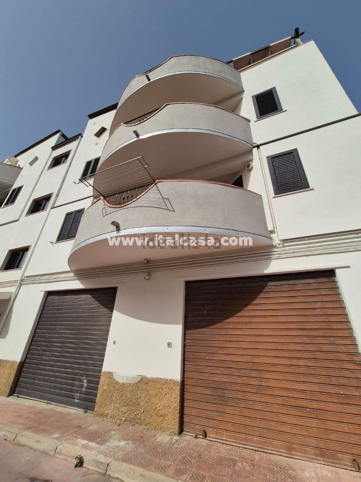 Appartamento a Tufolo - Farina, Crotone