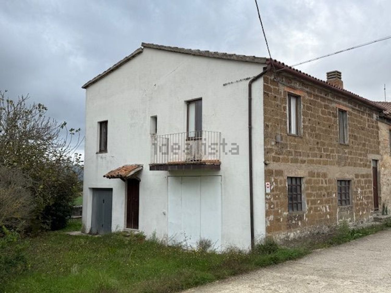 Reihenhaus in Montecastrilli