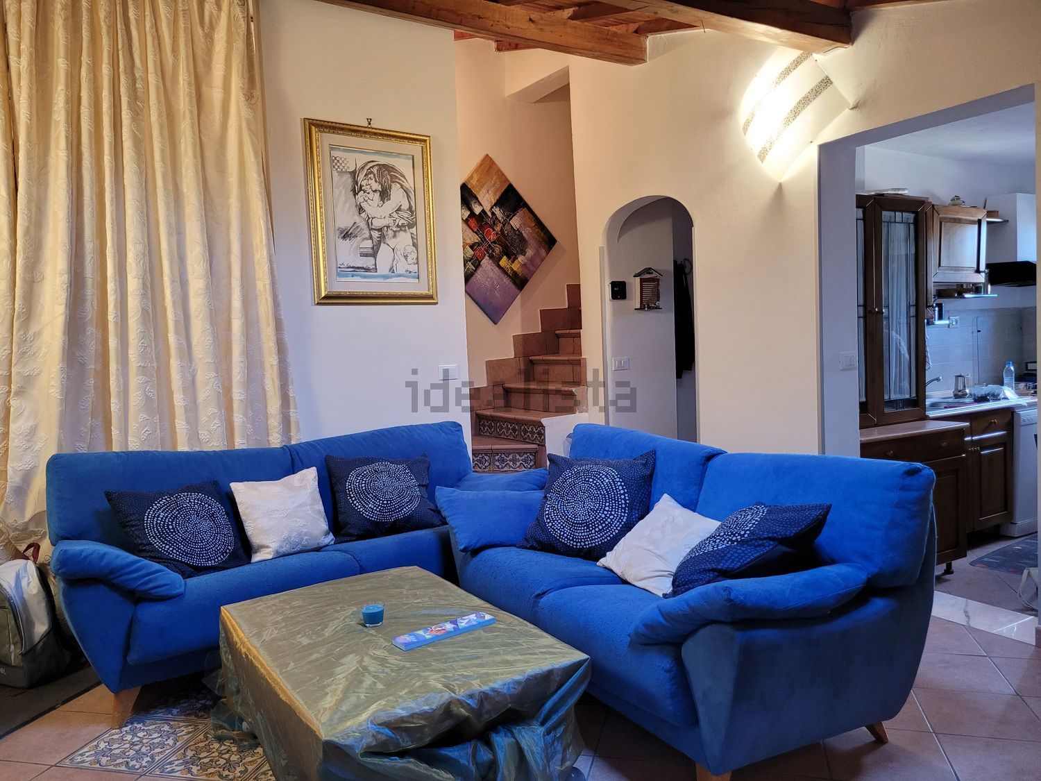 Detached house in Caravonica