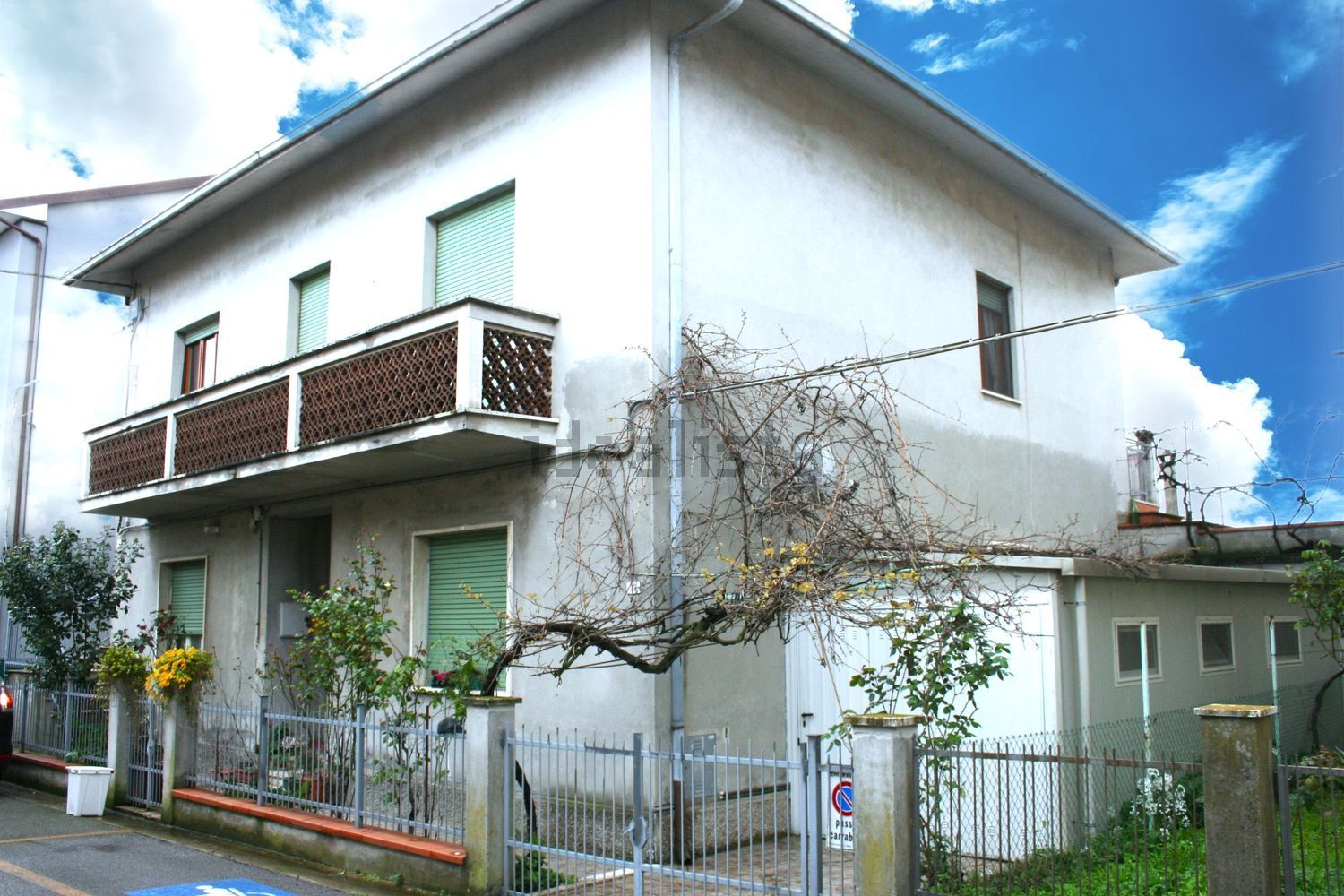 Chalet pareado en Chiaravalle