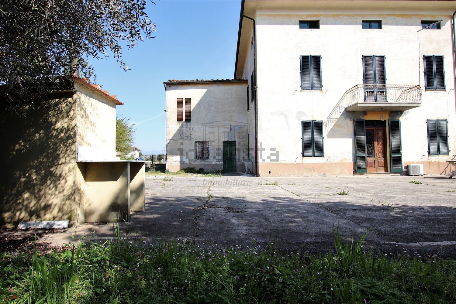 Semi-detached house in Area San Pietro - Antraccoli, Lucca
