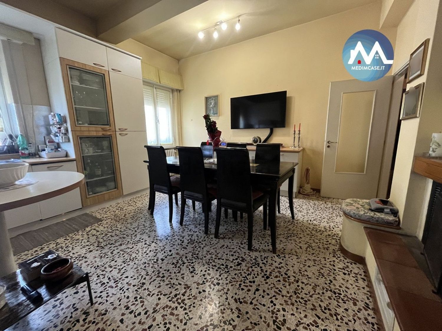 Apartamento em Tombaccia - Cattabrighe, Pesaro