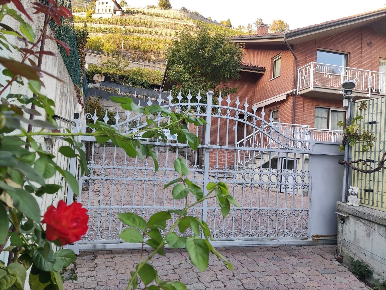 Villetta bifamiliare a Zona Precollinare, Aosta