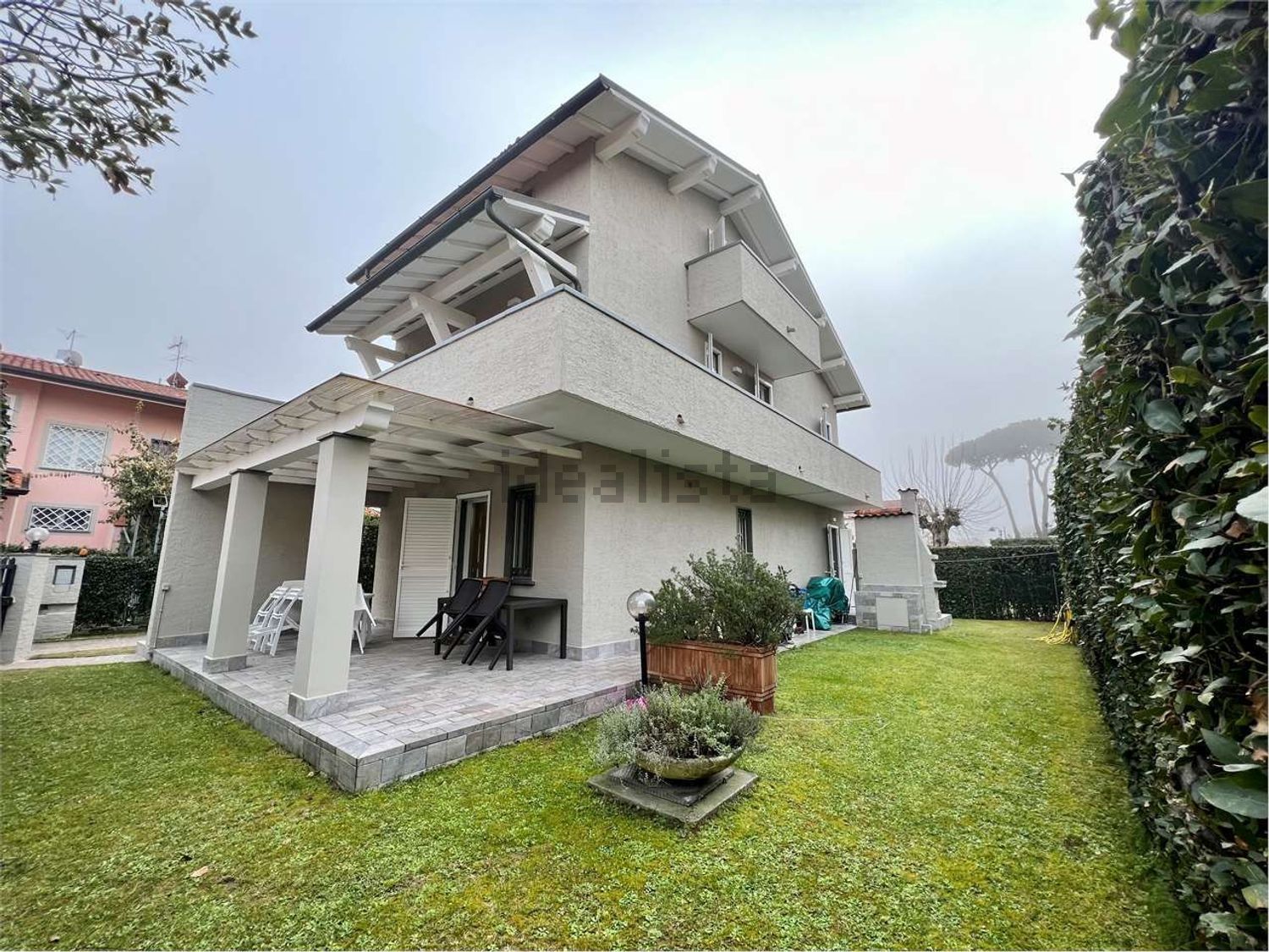 Case e ville a Centro, Forte dei Marmi