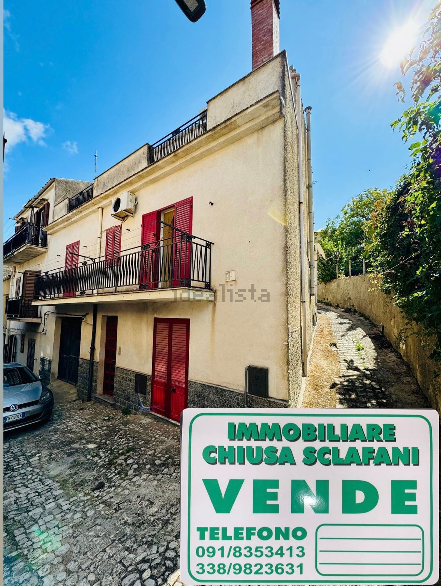 Villetta indipendente a Palazzo Adriano