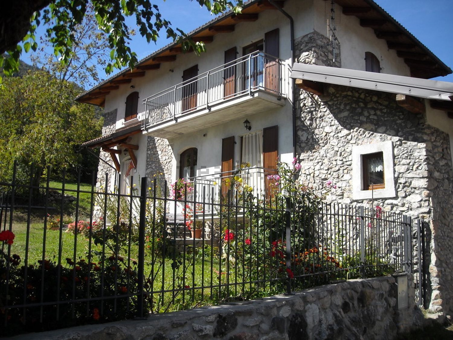Chalet independiente en Demonte