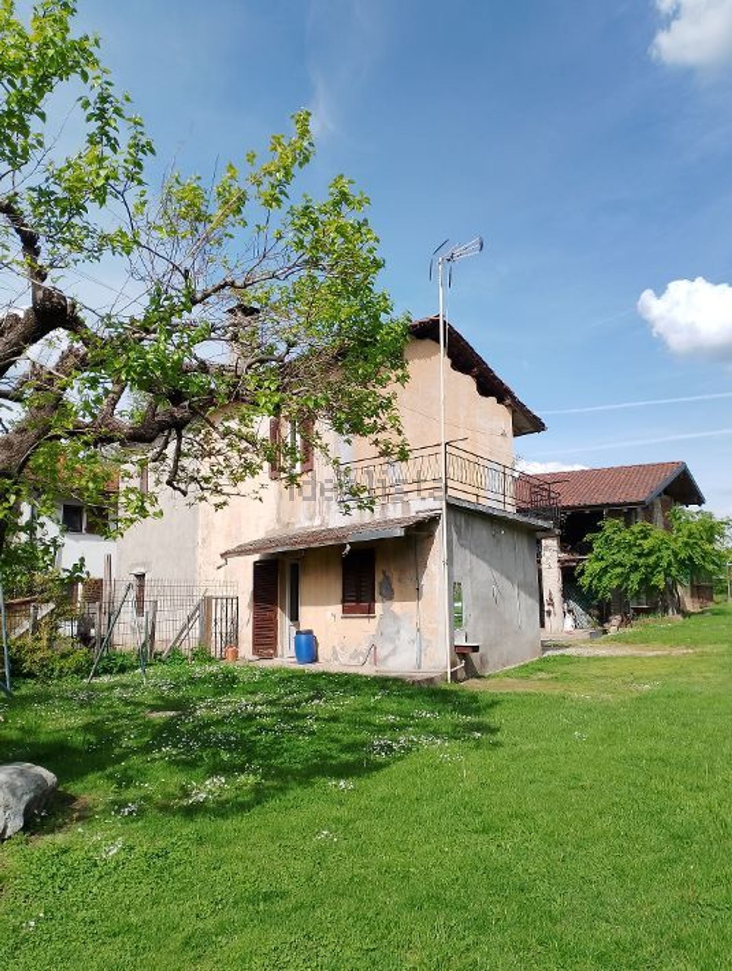 Casa di paese a Leggiuno