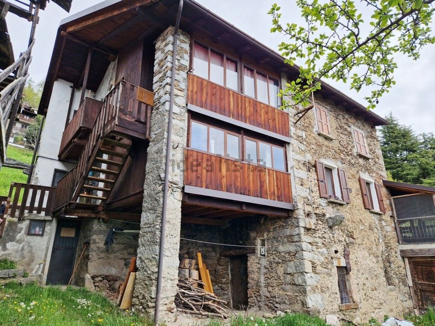 Casa de aldeia em Cevo