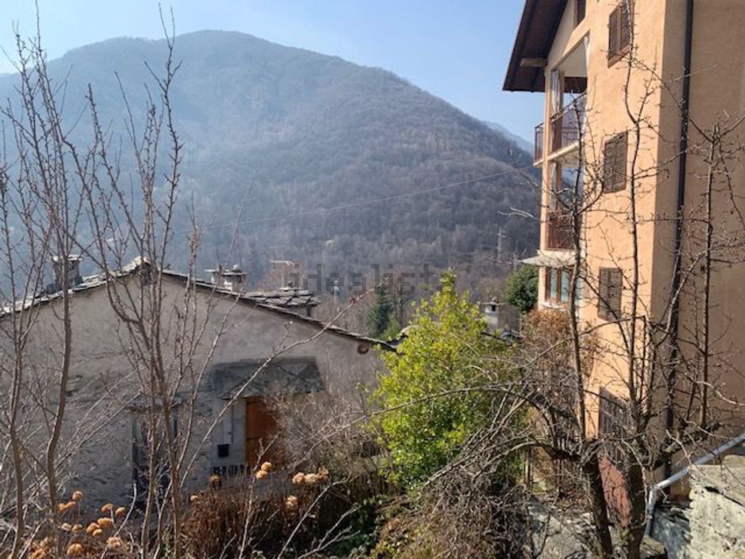 Rustici e casali a Viù
