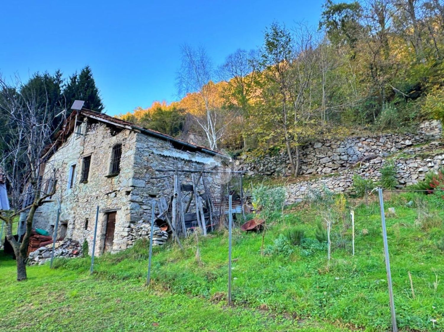 Rustici e casali a Bellano