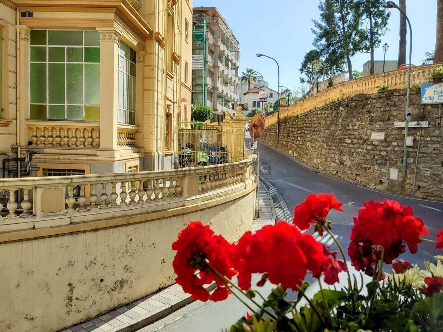 Appartamento a Corso degli Inglesi, Sanremo