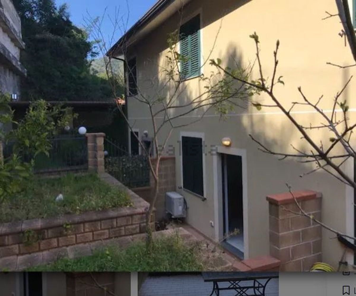 Maison mitoyenne à Piraino