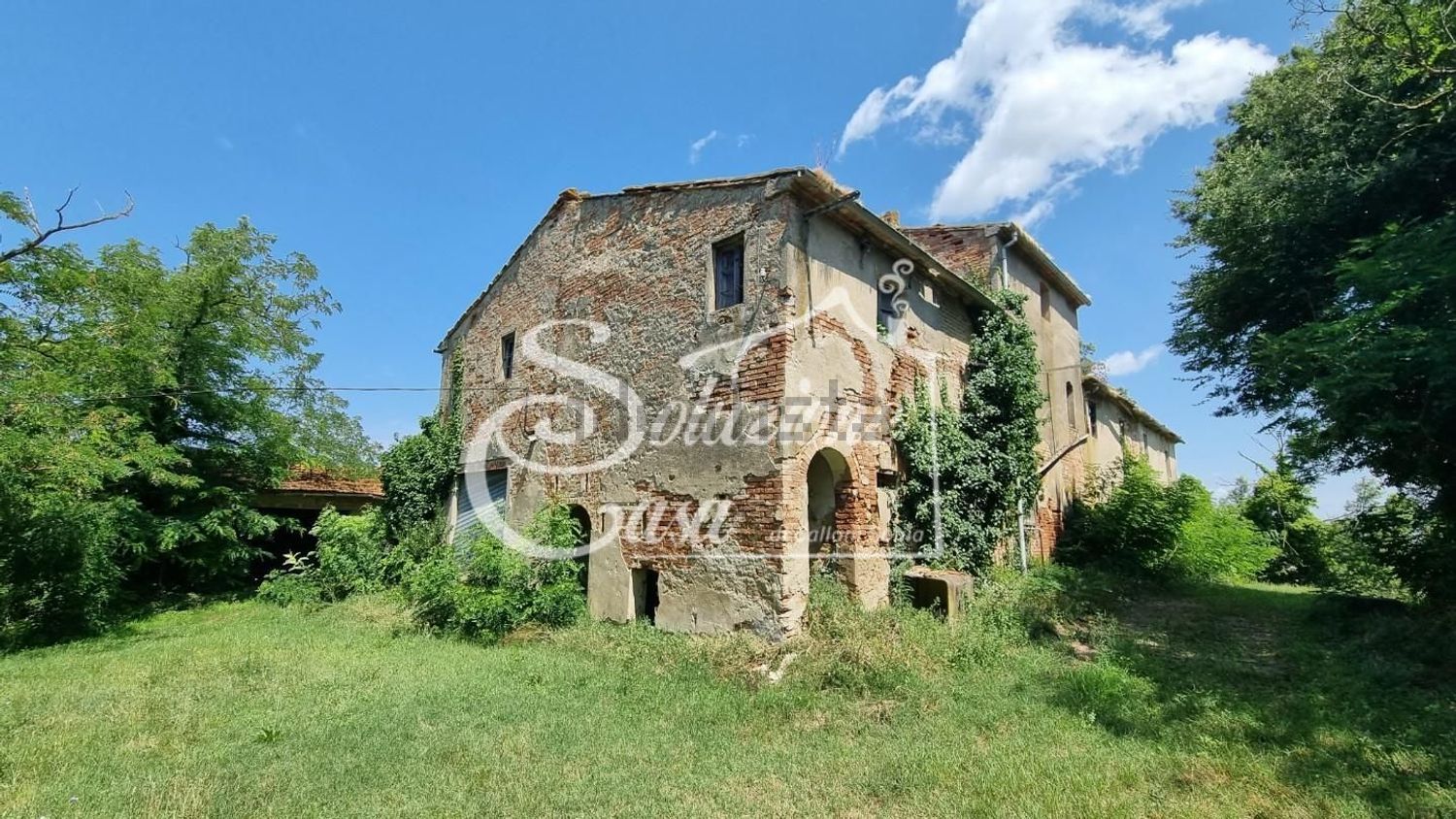 Casa di campagna a Fauglia