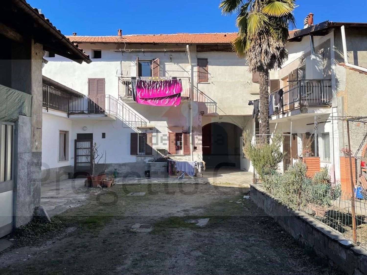 Chalet independiente en Cairate