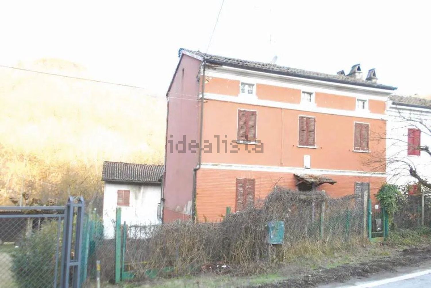 Semi-detached house in Borgo Priolo