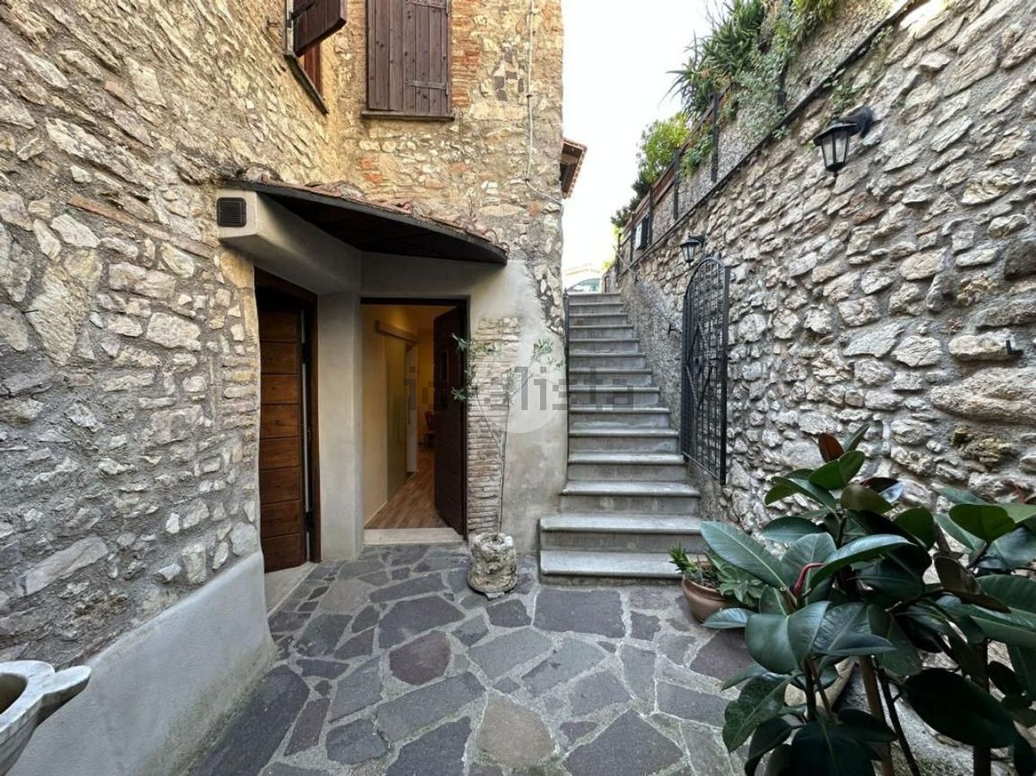 Villetta bifamiliare a Nerola