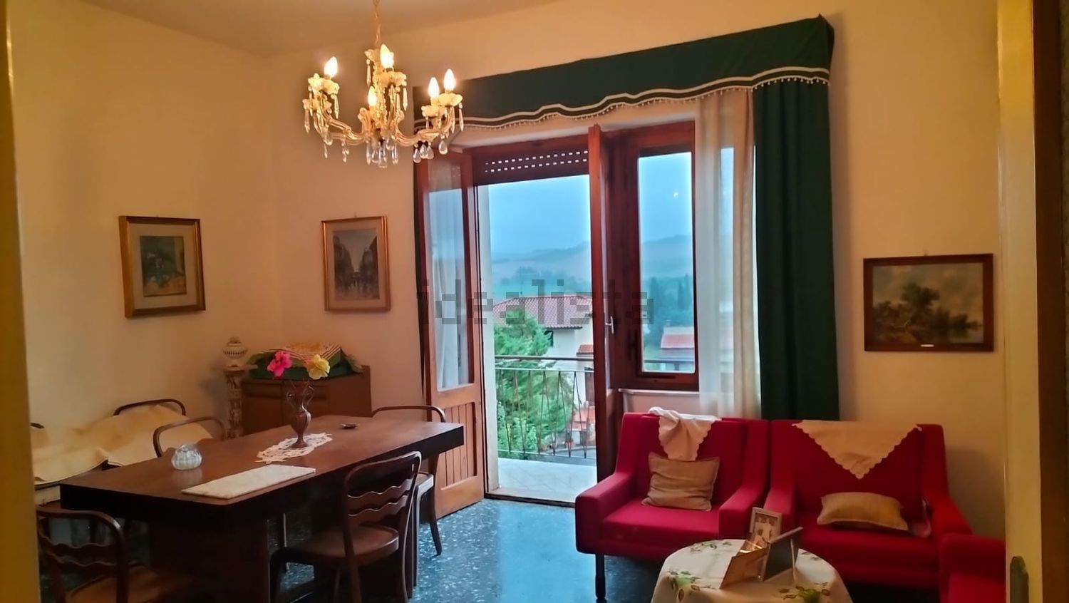 Moradia geminada em Montalcino
