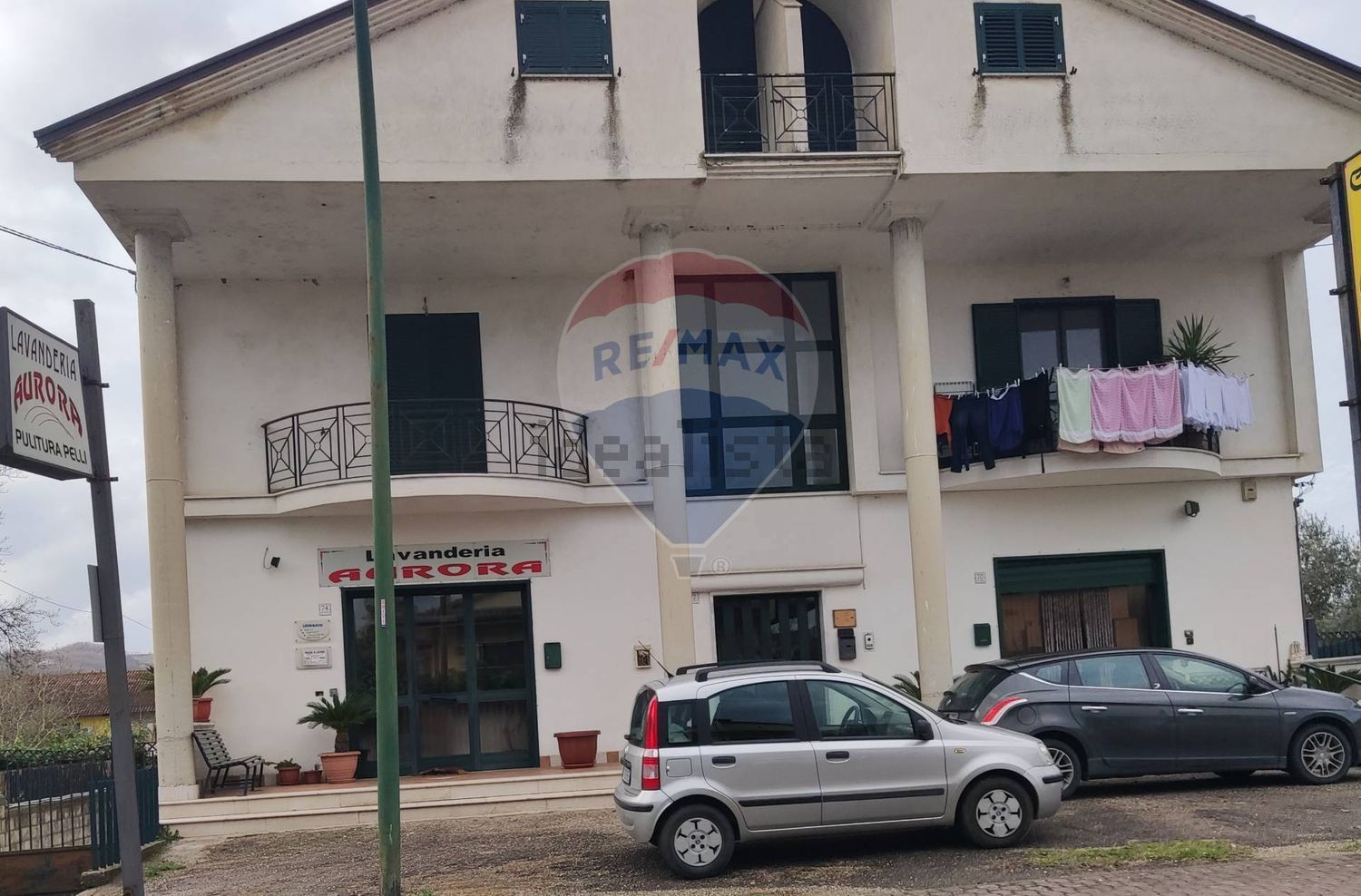Maison jumelée à Amorosi