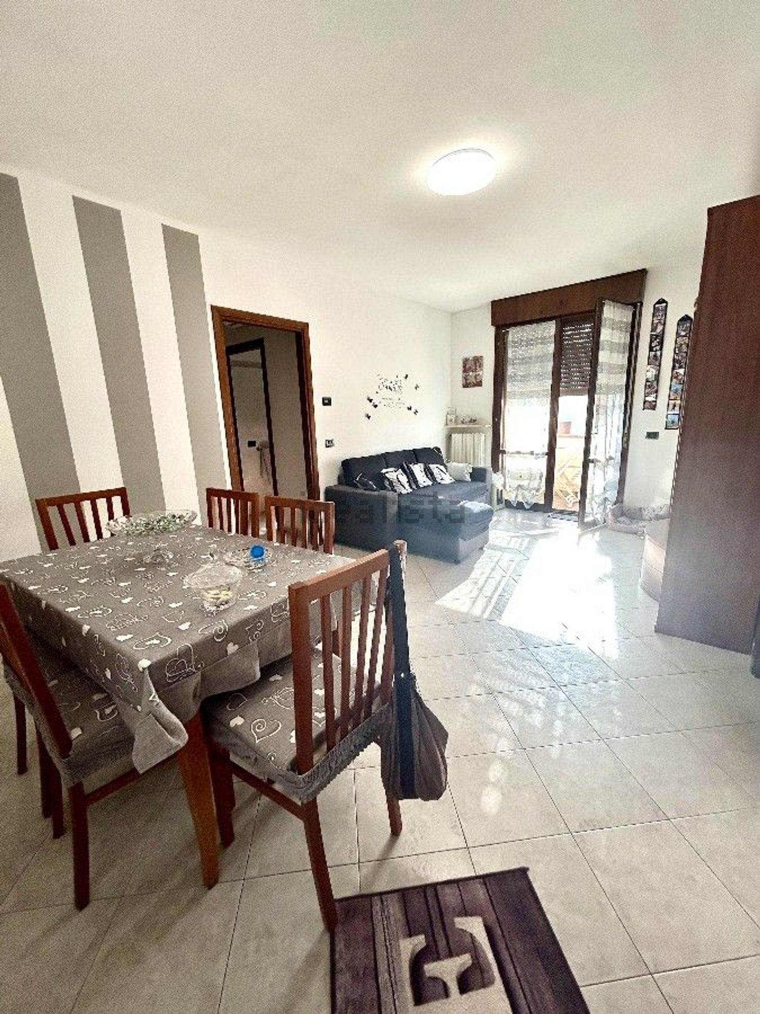 Appartamento a Roncocesi-Cavazzoli, Reggio Emilia