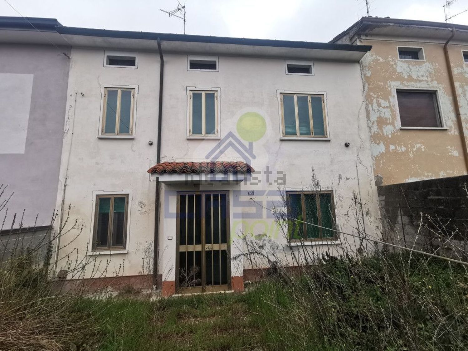 Villa à Dosolo