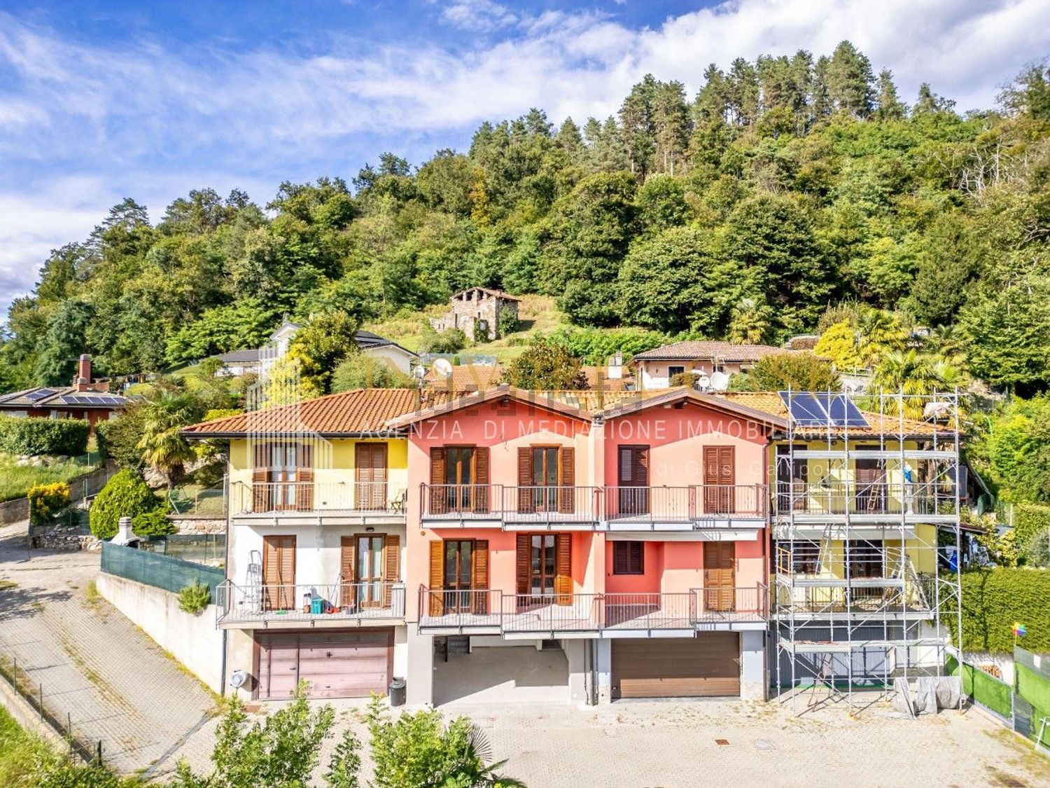 Reihenhaus in Montegrino Valtravaglia