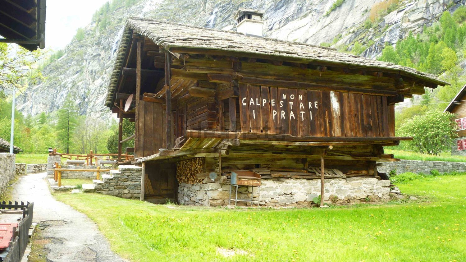 Rustici e casali a Macugnaga