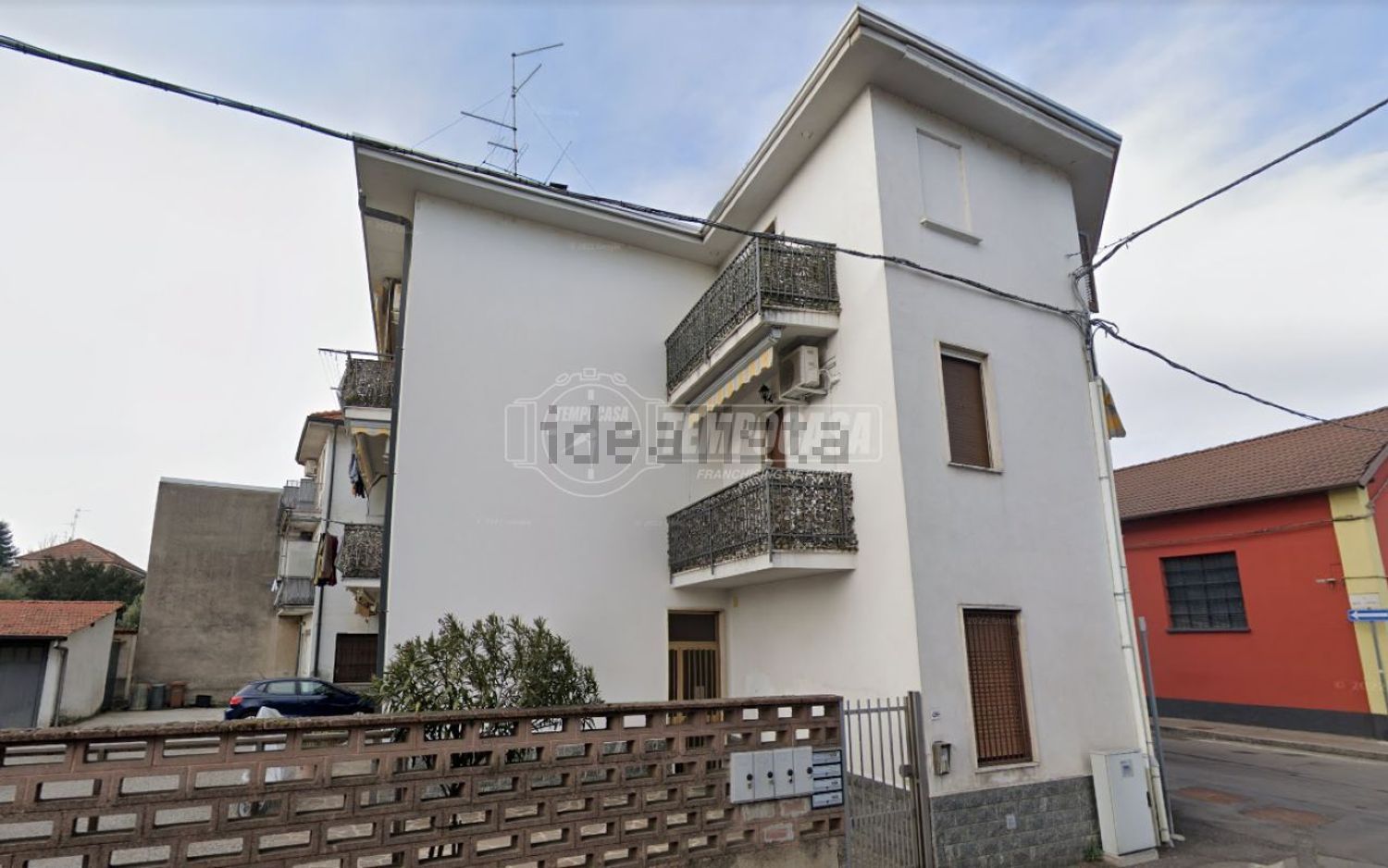 Flat in Cogliate