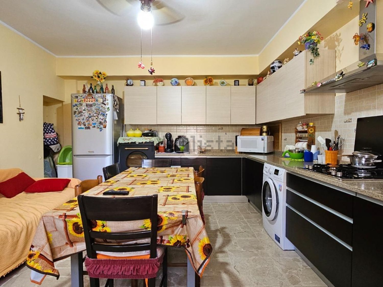 Semi-detached house in Castelnuovo Belbo