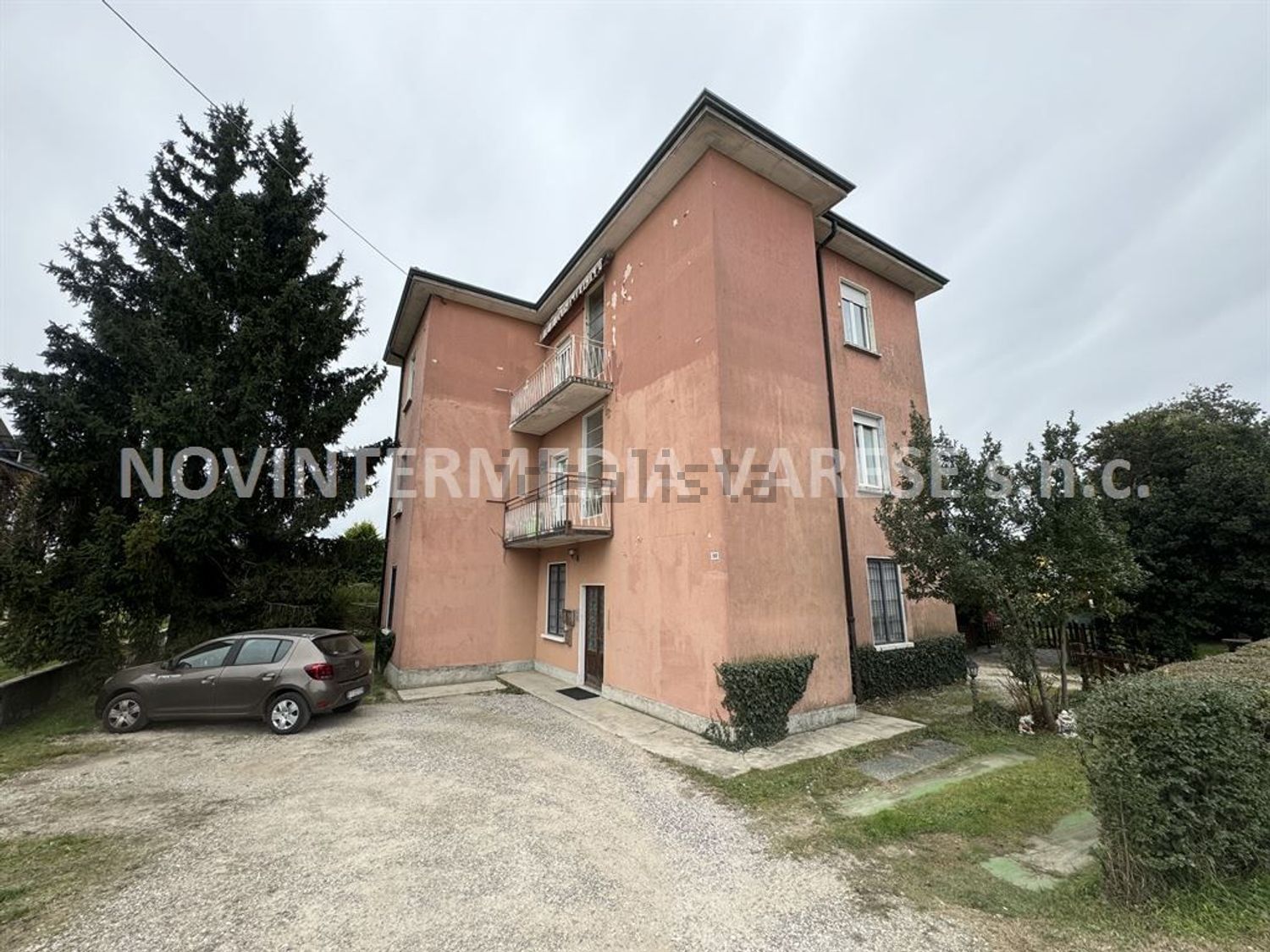Wohnung in Morazzone