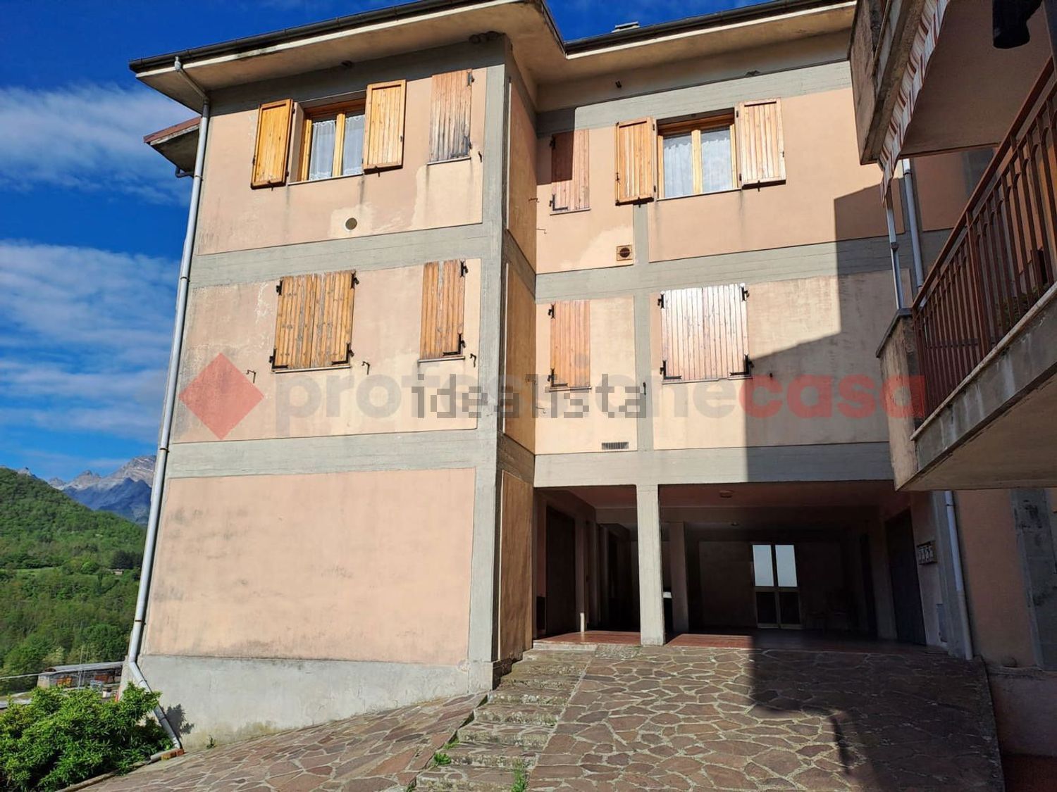 Flat in Piazza al Serchio