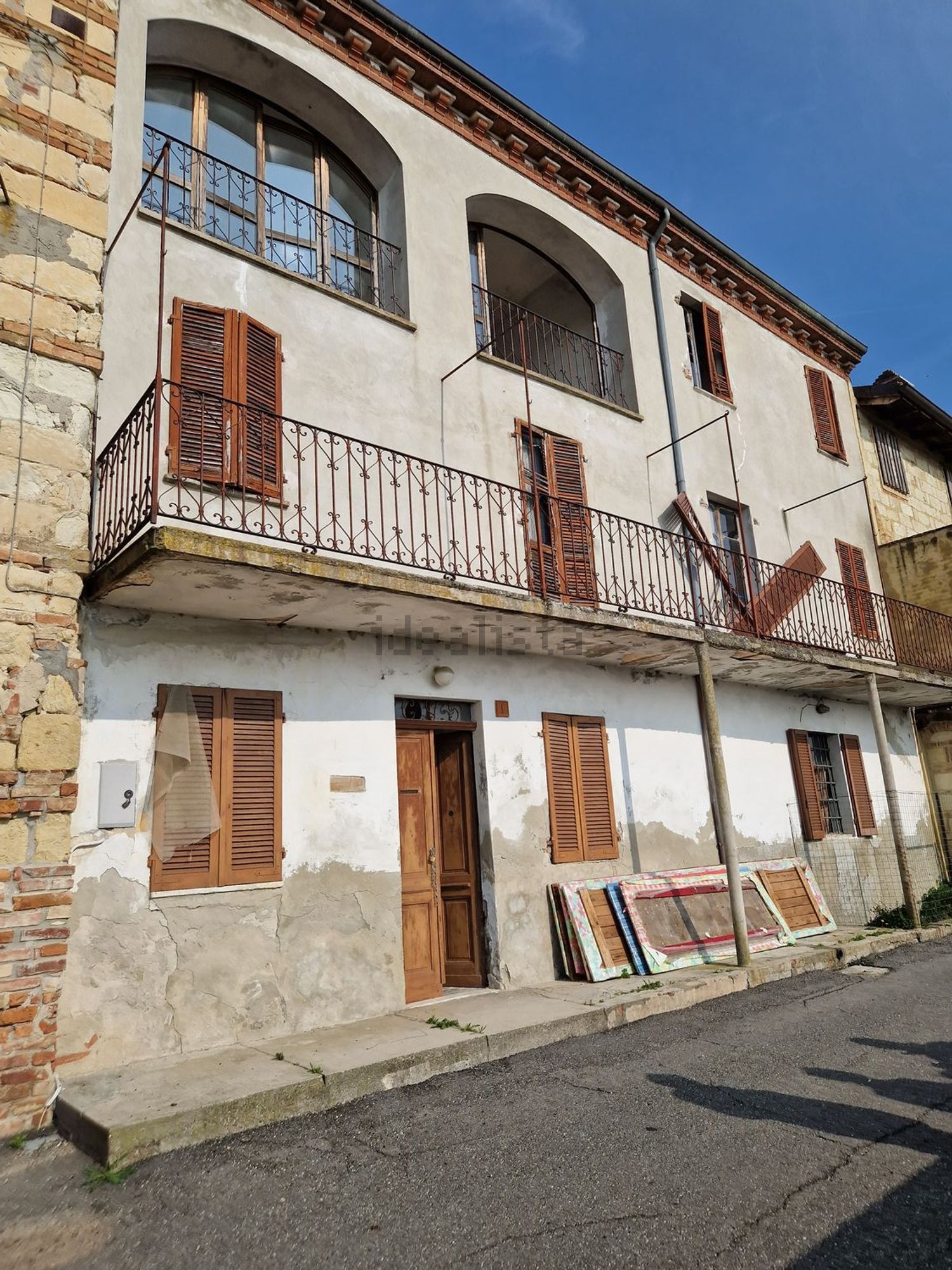 Casa di paese a Olivola